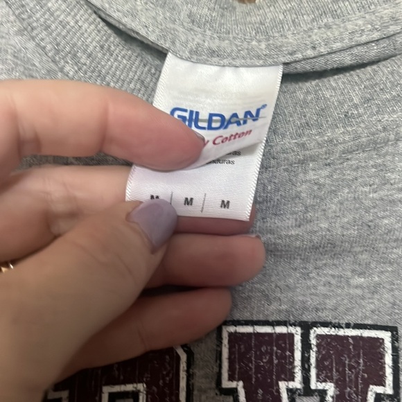 EUC HARVARD LONG SLEEVE T-SHIRT, size medium - Picture 2 of 4